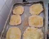Foto del paso 8 de la receta: Minis tartitas de brócoli y queso con salsa blanca 🥦🧀🥧