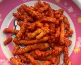 A picture of step 3 of Cheetos onion ring.