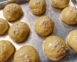 Foto langkah ke 5 dari resep Roti Manis Isi.