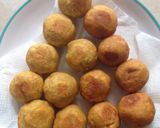 Foto langkah ke 4 dari resep Bola ubi isi gula.