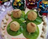 A picture of step 5 of Besan ladoo.