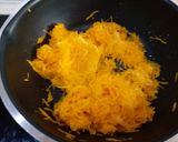 A picture of step 1 of Pumpkin halwa.
