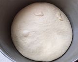 Kovászos medvehagymás pogácsa recept fázis 1 fotója