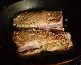 A picture of step 2 of Pork fillet medallions.