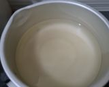Foto langkah ke 2 dari resep Puding Biskuit Choco Pandan.
