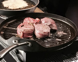 Foto del paso 1 de la receta: Filet Mignon con salsa de champiñones 