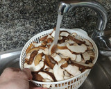 Foto del paso 1 de la receta: Crema de xiitake