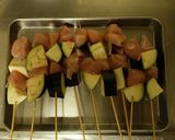 A picture of step 1 of Farmer's Recipe: Eggplant and Chicken Tender Skewers (Kushiage).