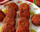 लेफ्टओवर छोले ओट्स वेज कटलेट (Left over chole oats veg cutlet recipe in Hindi) रेसिपी चरण 17 फोटो