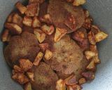 Foto del paso 4 de la receta: Filetes rusos de pollo en salsa