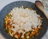 Foto del paso 5 de la receta: Arroz frito con curry y gambas