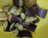 Foto langkah ke 1 dari resep Tumis Terong.