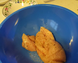 A picture of step 2 of Chicken parmesan.