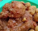 Foto langkah ke 1 dari resep Semur ayam dan telur puyuh.
