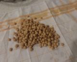 A picture of step 2 of Roasted Chickpeas.