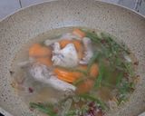 Foto langkah ke 3 dari resep Sop Ceker Ayam.
