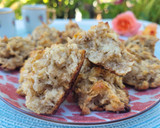 Foto del paso 4 de la receta: Galletitas con coco y pasas