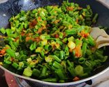 चटपटी हरी प्याज़ की सब्जी (Chatpati hari pyaz ki sabzi recipe in hindi) रेसिपी चरण 4 फोटो