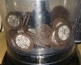 A picture of step 3 of OREO Truffles.