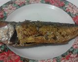 Foto langkah ke 3 dari resep Kembung Goreng Simpel enak.