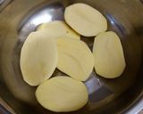 Foto del paso 1 de la receta: Patatas horneadas a la parmesana