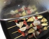 Foto del paso 3 de la receta: Brochette de pollo y carne con verduras