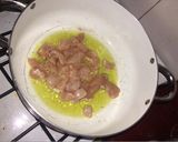 Foto del paso 1 de la receta: Arroz con pollo y mejillones