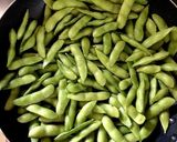A picture of step 3 of [No-Boil] Easy Pan-Fried Edamame with Garlic Butter Soy Sauce.