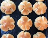Foto langkah ke 5 dari resep Roti isi selai nanas.