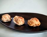 A picture of step 5 of Chikkinunde.