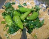 A picture of step 5 of Aloo Mirchi Pakoray #CookpadRamadan #IftariContest.
