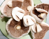 Foto del paso 1 de la receta: Champiñones camperos (agaricus campestris)