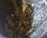 ผัดเส้นก๊วยเตี๋ยวแบบอีสานกับหมูทอดกระเทียม วิธีทำสูตร 1 รูป