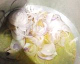 A picture of step 2 of Mash ki bhuni Dal.