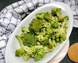 A picture of step 3 of Romanesco Broccoli with Garlic, Olive Oil, and Red Pepper Flakes.