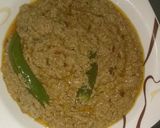 A picture of step 1 of Dum keema.