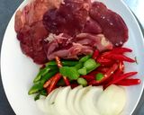 รูปขั้นตอนการทำที่ 1 ของ ตับไก่ผัดน้ำพริกเผา