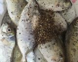 Hình bước làm 3 của món Cá kình nấu canh chua thơm cà