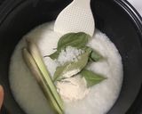 Foto langkah ke 2 dari resep Bubur Ayam Sakiceup (left over nasi soto ayam).