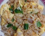Foto langkah ke 3 dari resep 869) Nasi Goreng Telur.