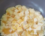 Foto langkah ke 4 dari resep Tumis tahu telor kucai.