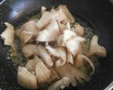 Foto del paso 4 de la receta: Macarrones con setas y alga wakame
