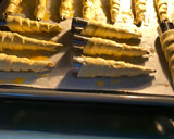 Foto del paso 3 de la receta: Caracolas de hojaldre, rellenas de ensaladilla rusa