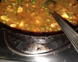 A picture of step 3 of Matar paneer.