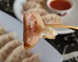 Foto langkah ke 7 dari resep Yaki Gyoza Ayam Udang.