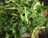 A picture of step 7 of Japanese Daikon Radish with sweet Beef.