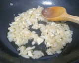 Foto del paso 2 de la receta: Lomo de cerdo con salsa de champiñones y queso