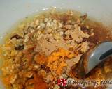 Wholemeal biscuits with raisins, walnuts and honey recipe step 1 photo