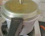 தேங்காய் நெய் கட்டி பாயசம். ரெசிபி ஸ்டேப் 1 புகைப்படம்