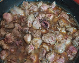Foto del paso 6 de la receta: Hígados y corazón de pollo en salsa